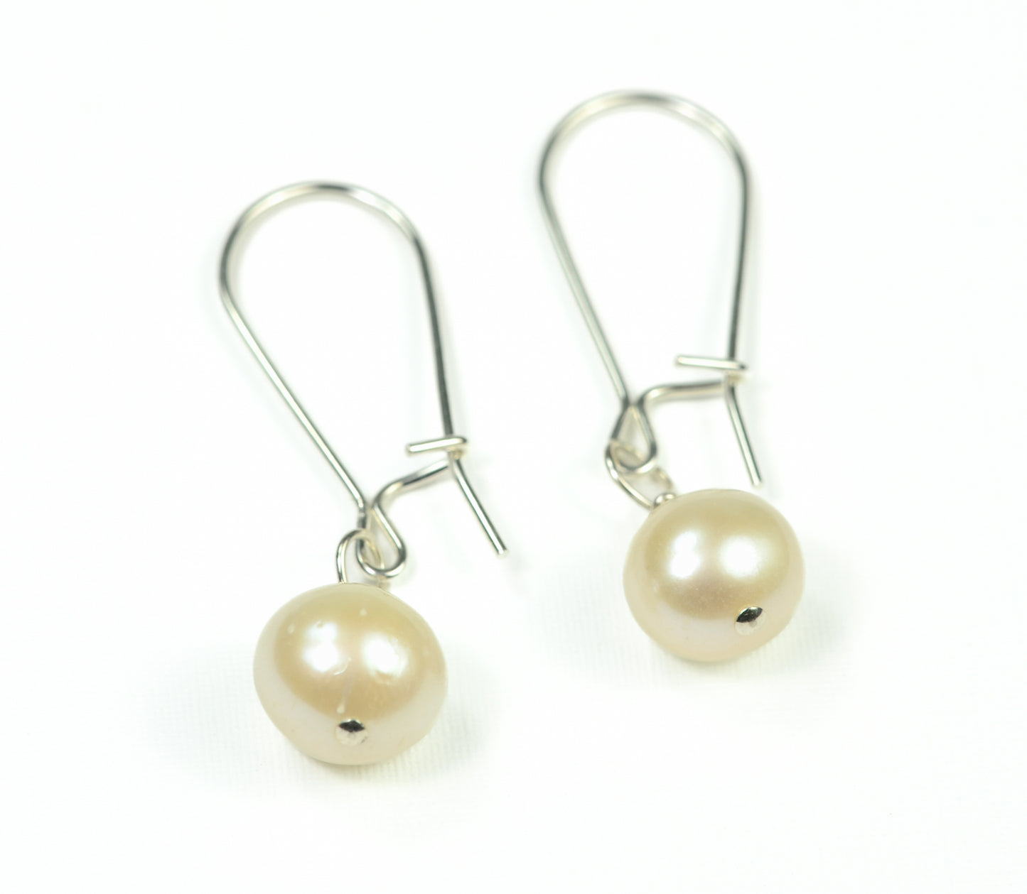 Gigi Pearl Earrings