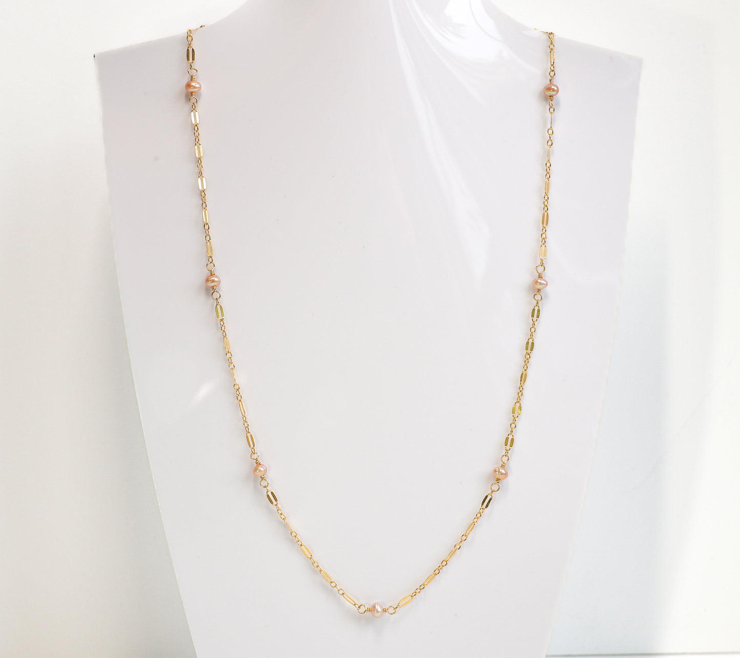 Emily Pearl Necklace