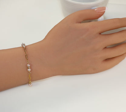 Emily Pearl Station Bracelet