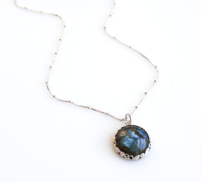 Labradorite Moonlit Necklace