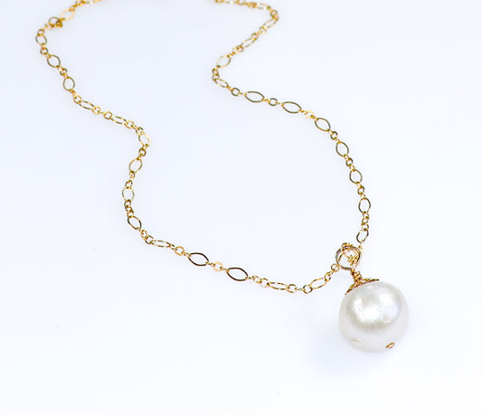 Sidney Pearl Necklace